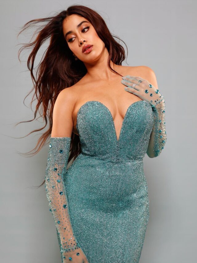 JHANVI KAPOOR’S NEW BLUE OUTFIT IS BOLD AF
