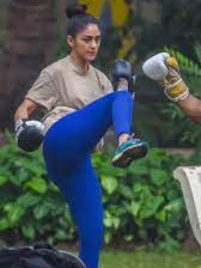 Mrunal thakur fitness routine must try.