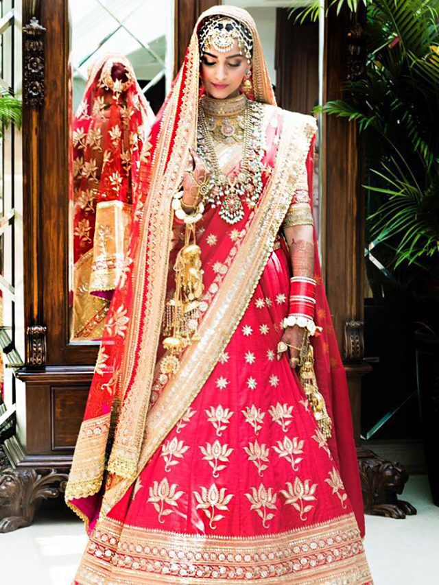 Sonam Kapoor Inspired Bridemaid lehenga collection.