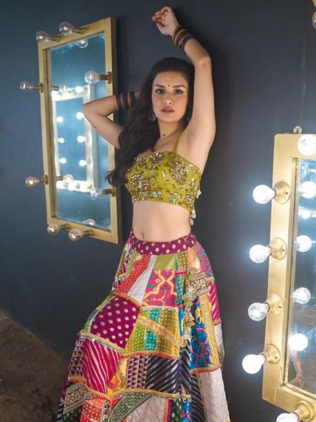 Avneet Kaur inspiring outfit to wear in wedding season.