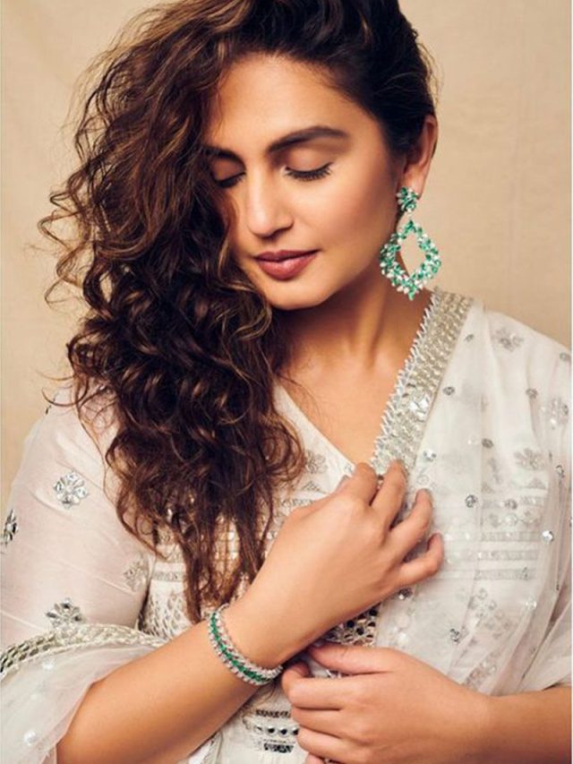 Huma Qureshi’s Wardrobe For Best Eid Outfits.