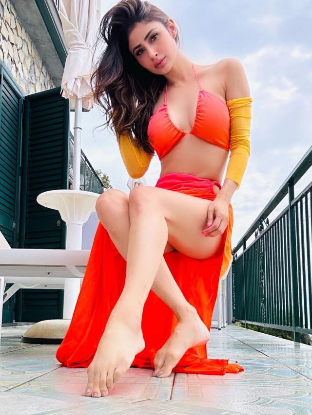 MOUNI ROY IS LIVING HER BEST LIFE IN ITALY. SEE PICS