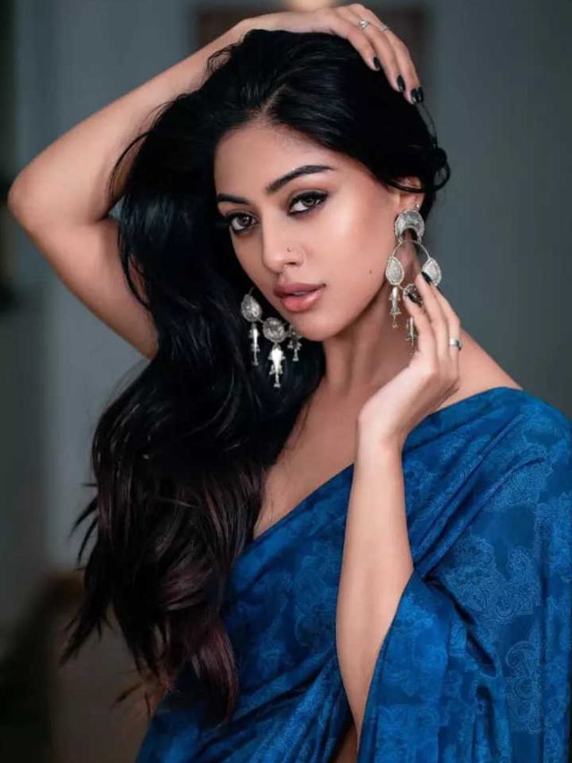 Lovely Blouse Design By Anu Emmanuel For The Autumn Season.