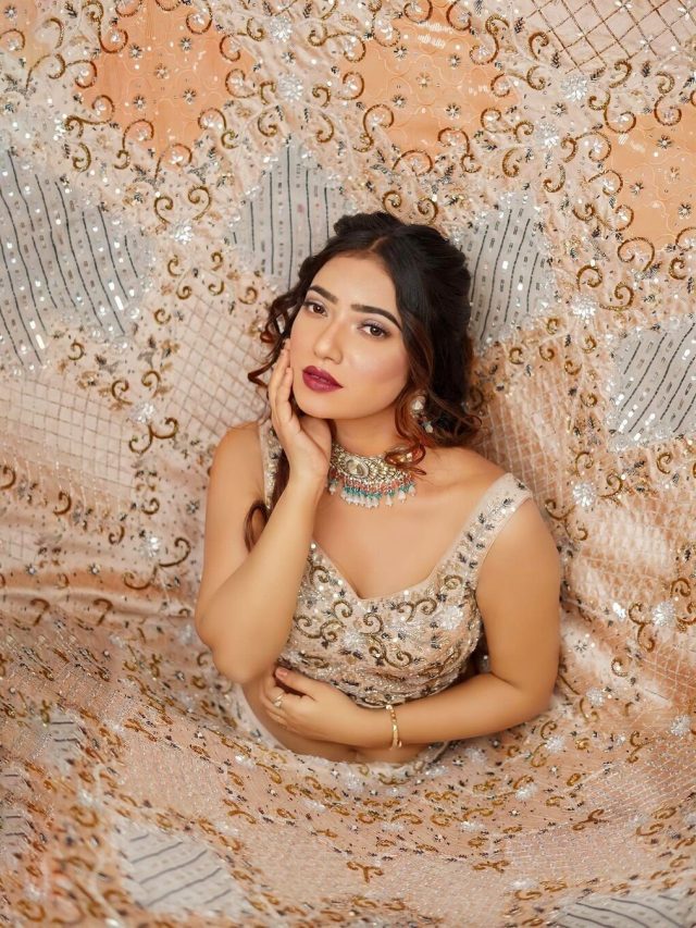 Muskan Sharma’s Modern Lehenga Collection is Best for an Anniversary Party