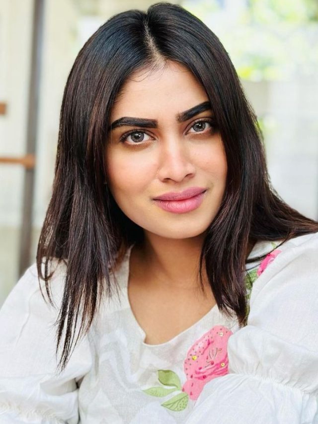 Shivani Narayana’s Epic Natural Skincare Routine For A Radiant Skin.